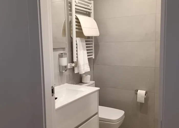 Puerta De Vut09605 아파트 Burgo